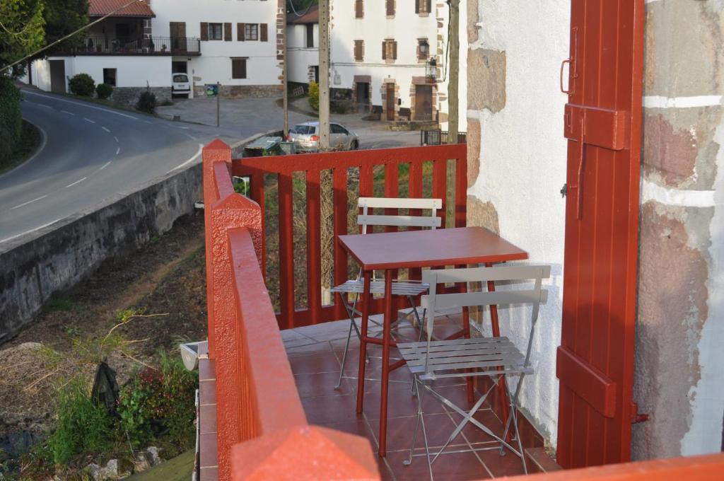 Hostal Auzoa Bera  Rom bilde